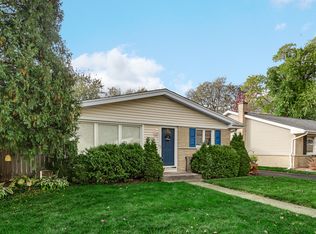 533 Drake St, Libertyville, IL