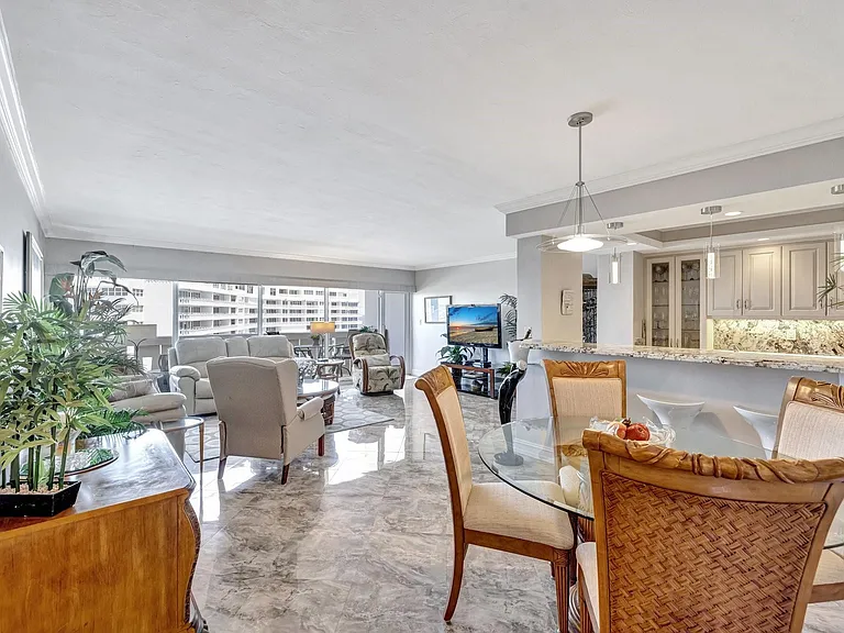 2100 S Ocean Dr #16F — Photo 6