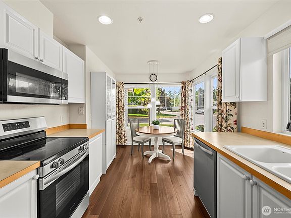 5th image of 6008 Nathan Way SE #A