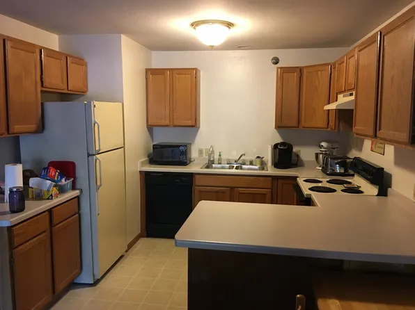 1201 - Oklahoma, 9000 W Oklahoma Ave #6, Milwaukee, WI 53227