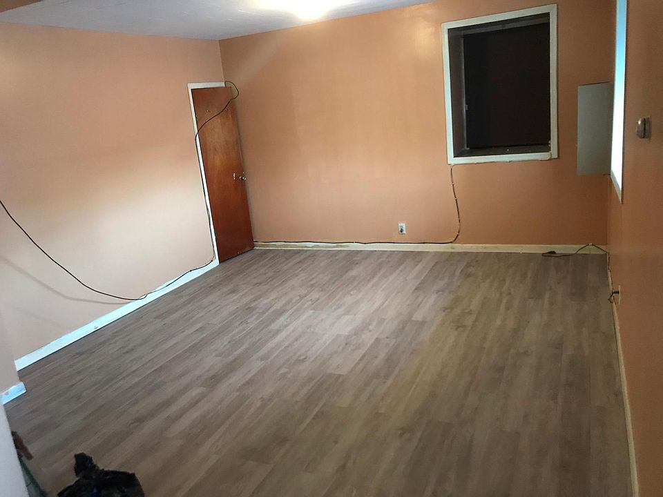 2nd image of 677 Broadway APT 3