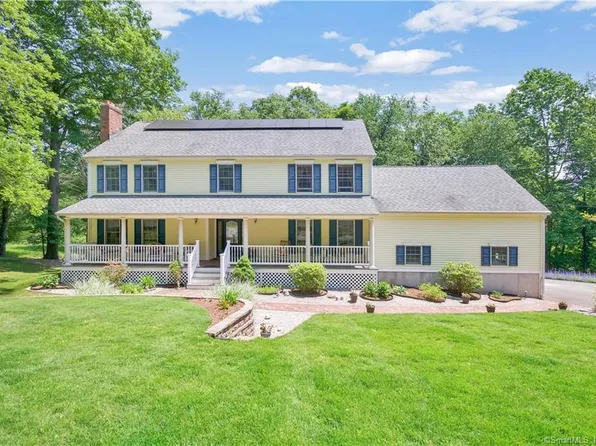 1551 Paradise Avenue, Hamden, CT 06514