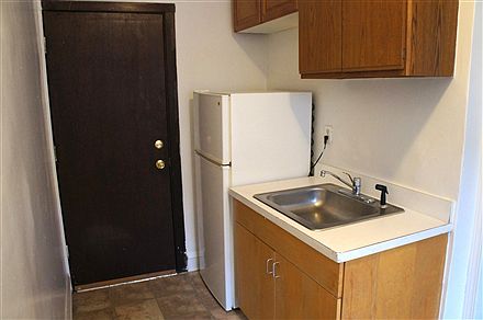 4th image of 3312 W Schubert Ave #3