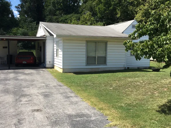 226 School St, Soddy Daisy, TN 37379
