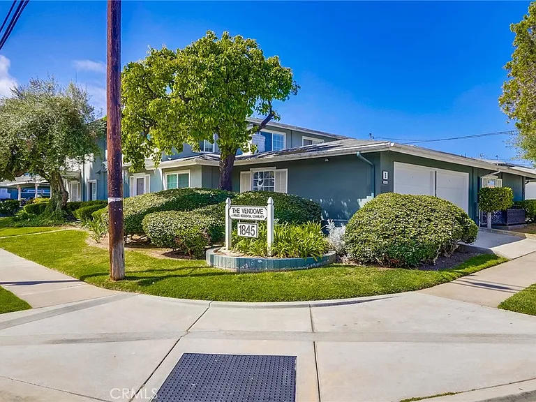 1845 Anaheim Ave #16-C — Photo 50