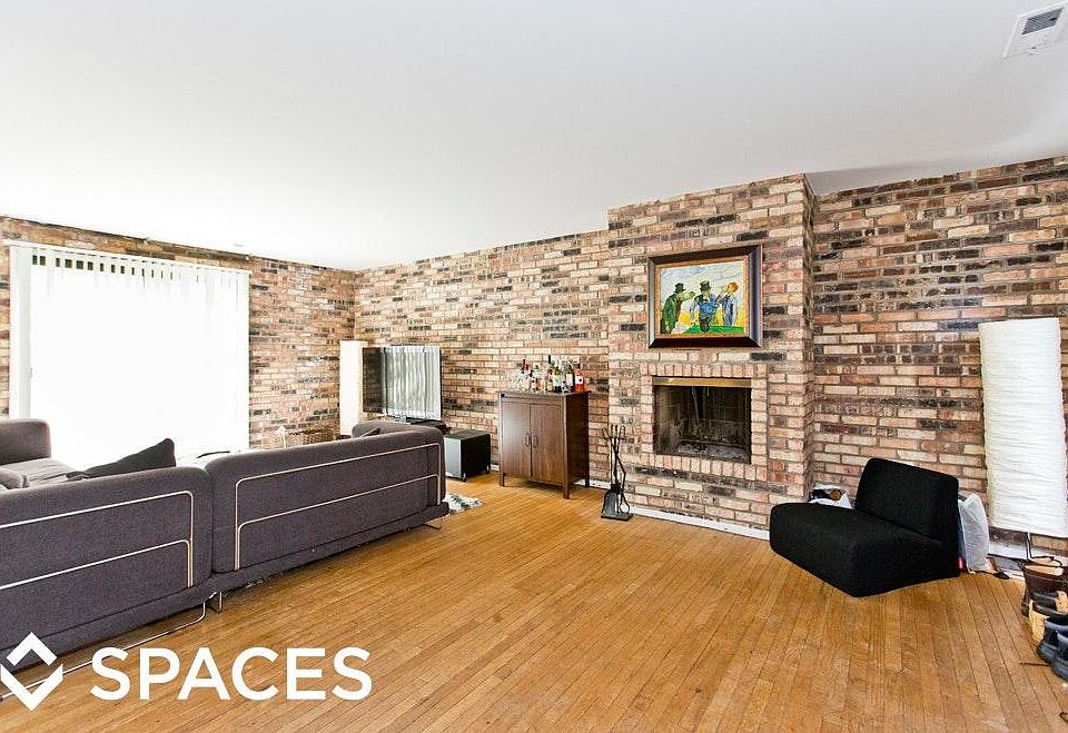 1st image of 1255 W Belden Ave #B_9