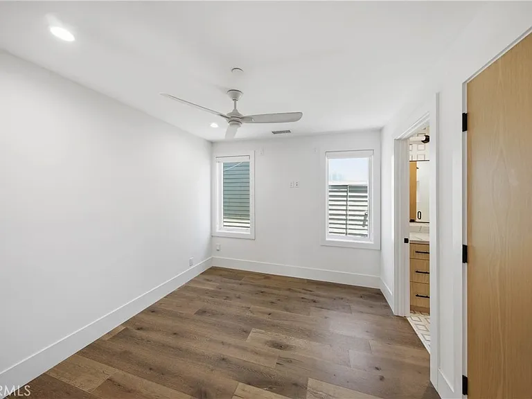 515 Jasmine Ave — Photo 21