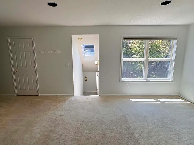 bonus room #1