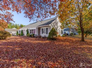730 Mount Vernon Rd #B, Monroe Township, NJ 08831