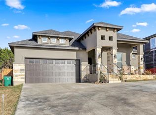 308 Buckhorn Dr, Point Venture, TX 78645