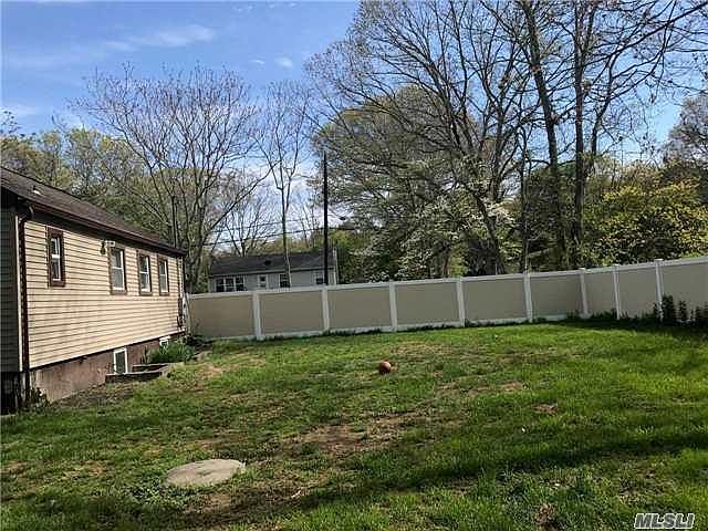 2nd image of 135 Norfleet Ln