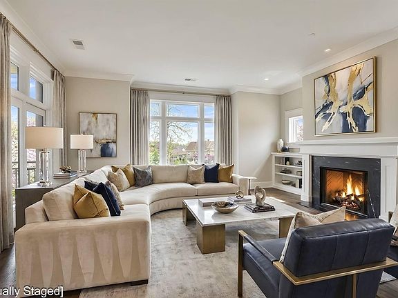 2nd image of 1 Highland Ave #208