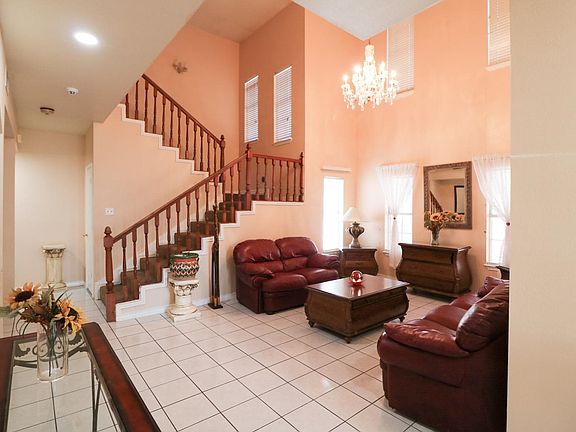 2nd image of 8520 Crownwood Dr