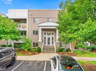 4177 S Four Mile Run Dr UNIT 304, Arlington, VA 22204