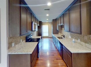 17818 Wolf Hollow Dr, Houston, TX 77084