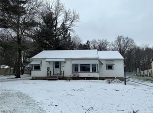 23898 Maple Ridge Rd, North Olmsted, OH 44070