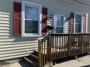 13 Commerce St, Hanover, PA 17331