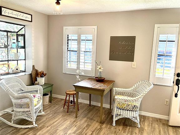 3rd image of 1601 43rd St N APT 139