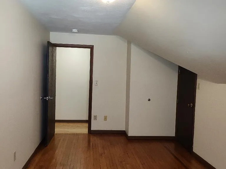 83 Elm St #4 — Photo 11