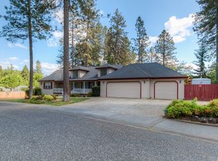 1510 Country Oak Dr, Paradise, CA 95969