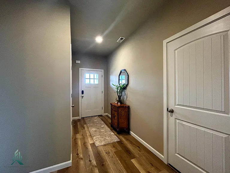 7130 SE Andrea Ln — Photo 2
