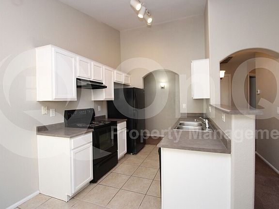 3rd image of 16509 W Belleview St