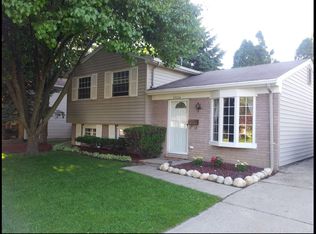 39334 Cheshire St, Westland, MI 48186
