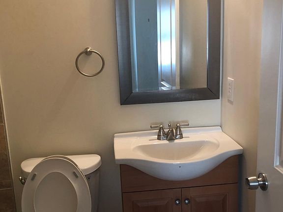 3rd image of 1134 W Dauphin St #1.5