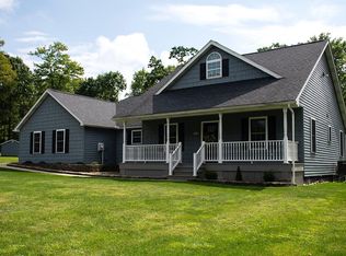 142 Briar Cir, Franklin, PA 16323