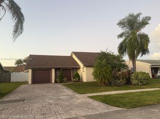 11701 NW 37th Pl, Fort Lauderdale, FL 33323