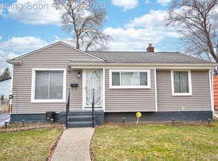 2210 Canniff St, Flint, MI 48504
