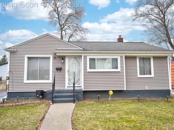 2210 Canniff St, Flint, MI 48504