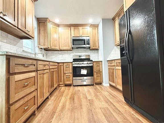 4th image of 318 N 21st St