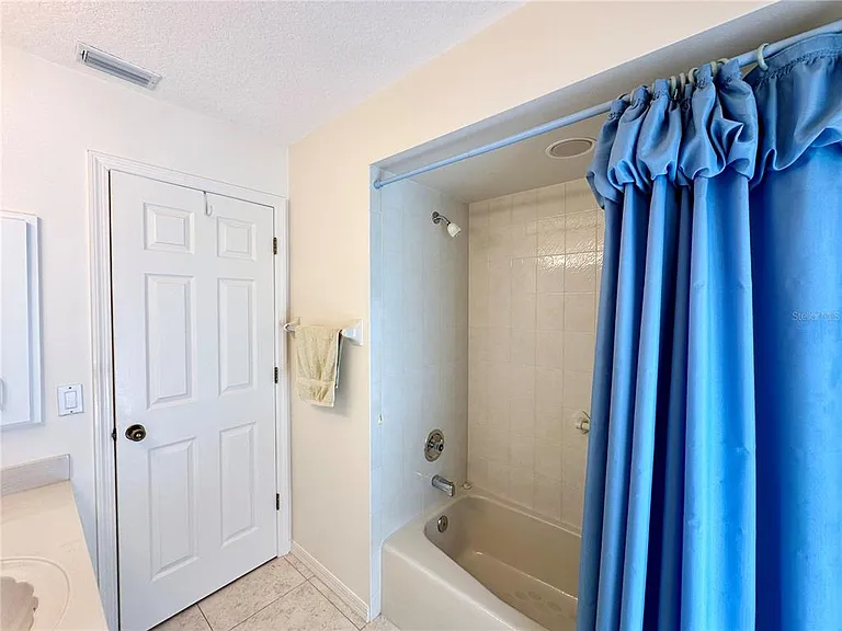 5024 Southern Pine Cir — Photo 46