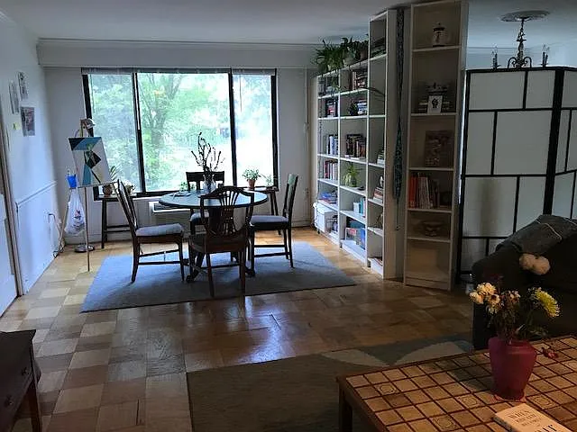 2501 Calvert St NW #203 — Photo 1