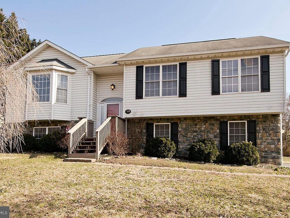 1st image of 100 Camden Dr