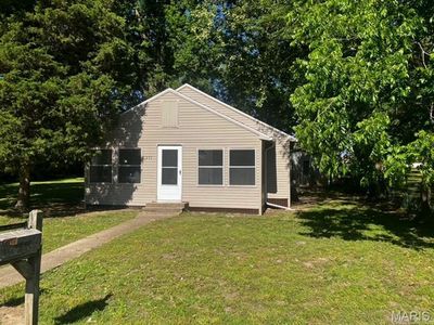 (Undisclosed Address), Arbyrd, MO, 63821