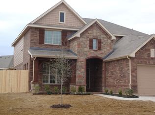 8100 Plateau Dr, Fort Worth, TX 76120