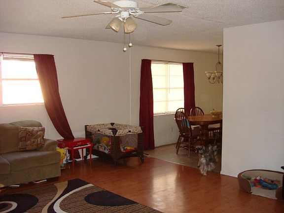 3rd image of 2219 Freeland Ave