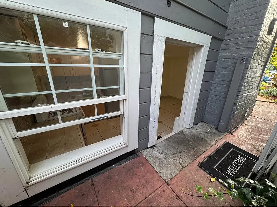 1776 Clarke St — Photo 4