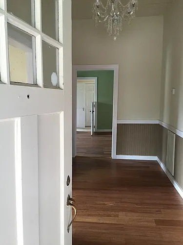 307 Clay St Photo 1