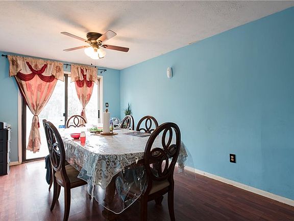 5th image of 1305 Worthington Hills Dr
