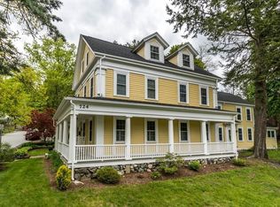 724 Lexington St #1, Waltham, MA 02451