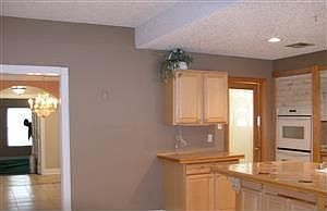 4th image of 2140 Stall Dr