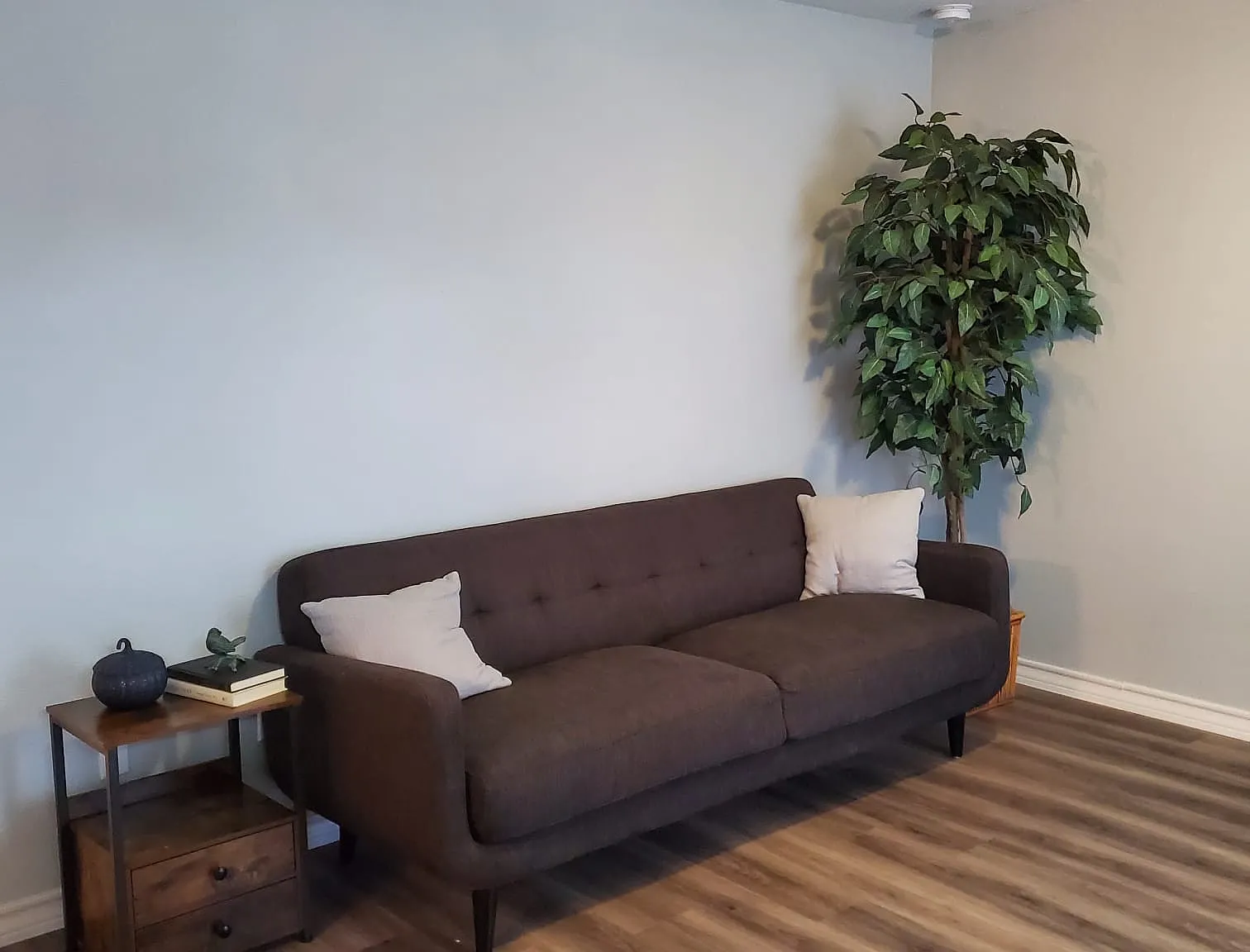 2 bed, 956 sqft, $1,000 — Photo 3