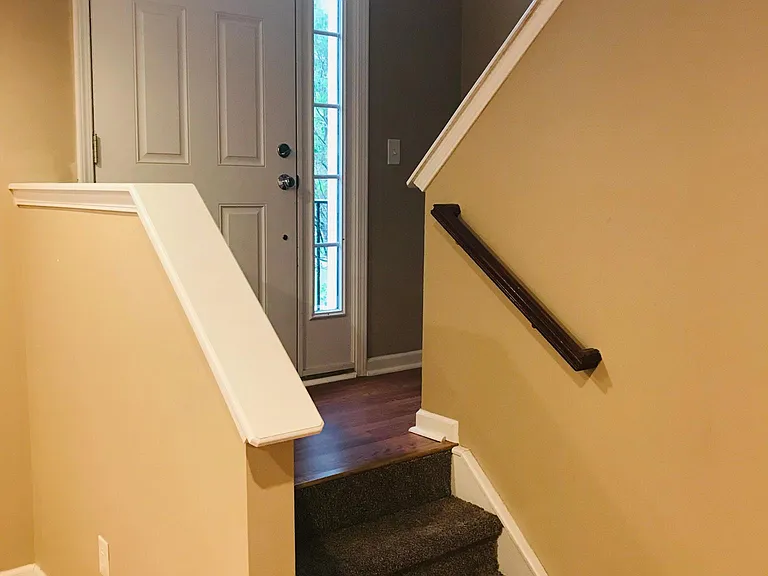 247 Coatsville Dr — Photo 3