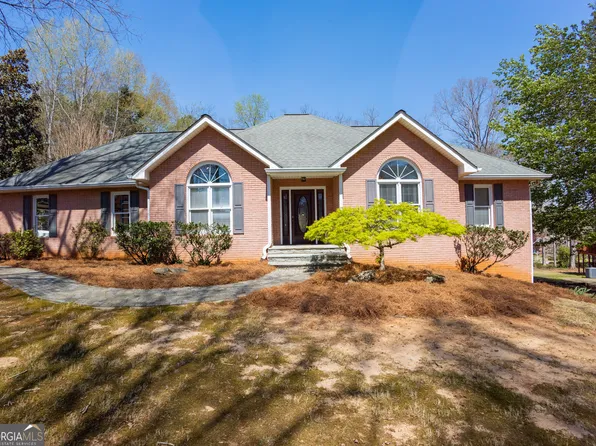 279 Windermere Cir, Newnan, GA 30265