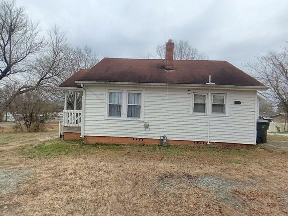 2nd image of 1411 Piedmont Way