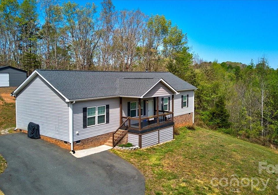 1st image of 192 Apple Valley Ln