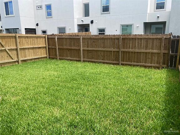 5th image of 2221 Dorado Dr